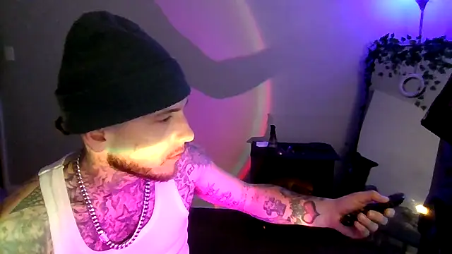 cruz815 online show from 03/19/26, 06:24