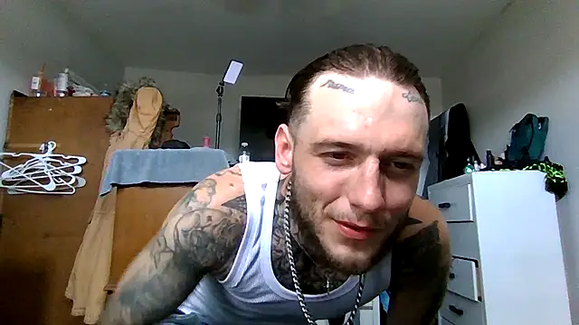cruz815 online show from 04/24/26, 08:00