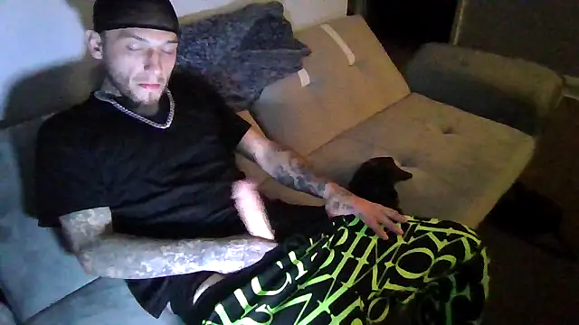 cruz815 online show from 11/12/25, 10:30