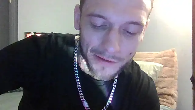 cruz815 online show from 05/12/26, 01:13