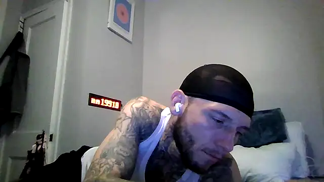 cruz815 online show from 06/03/26, 03:07