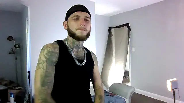 cruz815 online show from 10/22/25, 09:03