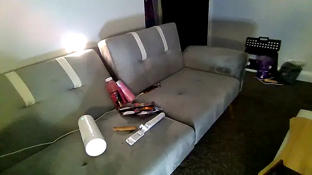 cruz815 online show from 12/21/25, 02:03