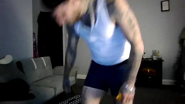 cruz815 online show from 12/18/25, 12:27