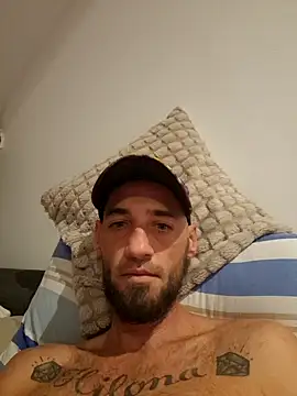 enzo4586 online show from 08/08/26, 11:12