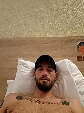 enzo4586 online show from 03/02/25, 08:25