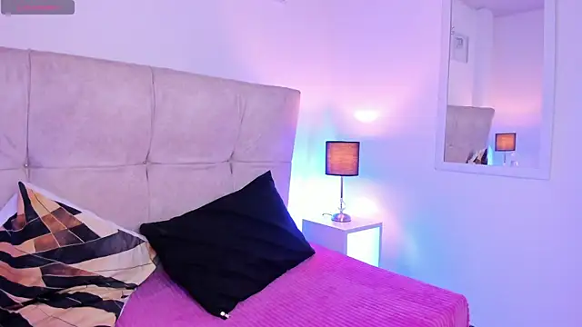 mac-sara online show from 03/21/25, 08:08