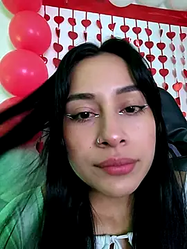 Snapshot of Marce0 chatting on 02/17/25, 10:05 Marce0 online show from 02/17/25, 10:05