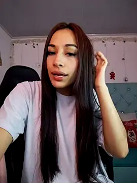 Marce0 online show from 12/17/25, 03:55