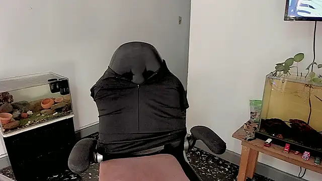 Dylan Milk online show from 03/06/26, 02:28