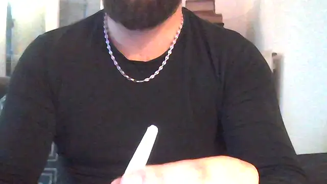 Snapshot of Zer_oki chatting on 11/14/25, 12:53 Zer oki online show from 11/14/25, 12:53