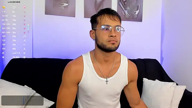 Max Conor1 online show from 12/05/25, 01:32