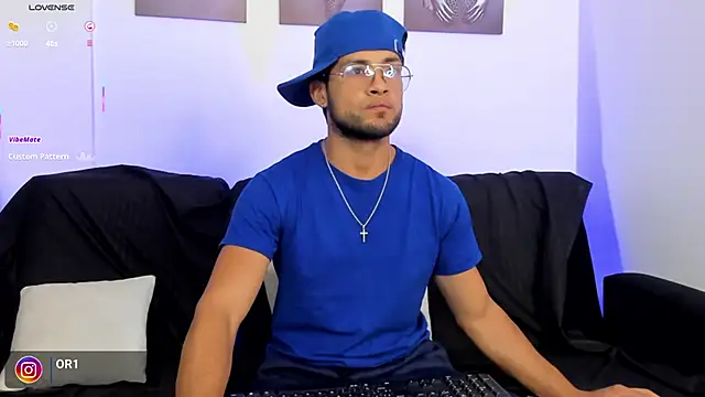 Max Conor1 online show from 03/19/26, 01:11