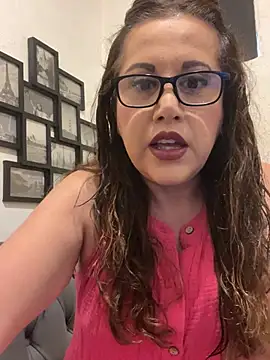 MirandaLatinaLovely online show from 06/02/26, 05:46
