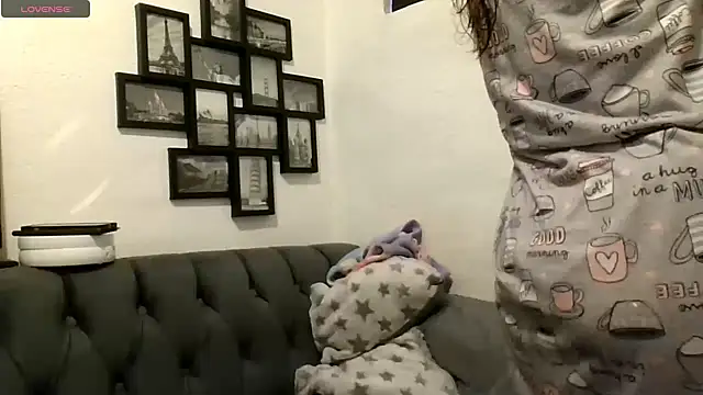 MirandaLatinaLovely online show from 06/14/26, 05:14