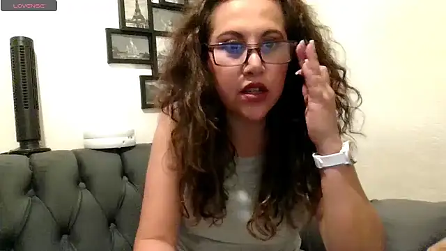 MirandaLatinaLovely online show from 06/14/26, 03:30