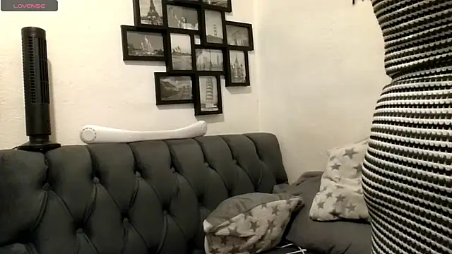 MirandaLatinaLovely online show from 04/29/26, 05:17