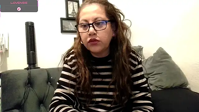 MirandaLatinaLovely online show from 02/25/26, 06:30