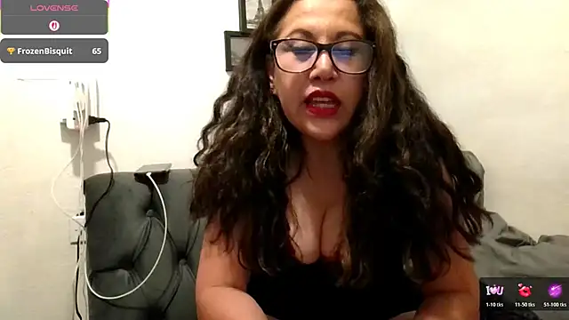 MirandaLatinaLovely online show from 11/29/25, 04:12