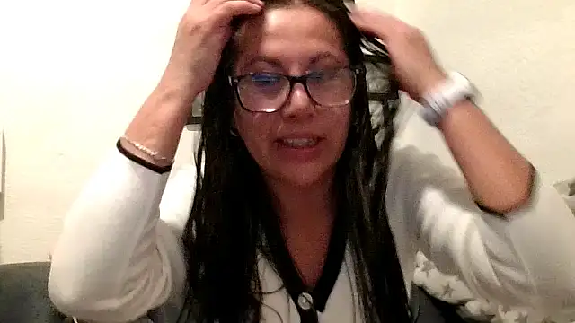 MirandaLatinaLovely online show from 01/13/26, 07:51