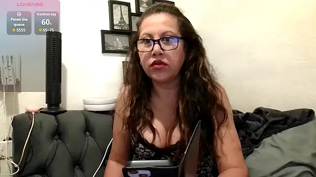 MirandaLatinaLovely online show from 03/28/26, 06:42