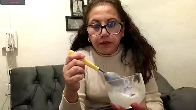 MirandaLatinaLovely online show from 01/16/26, 04:38