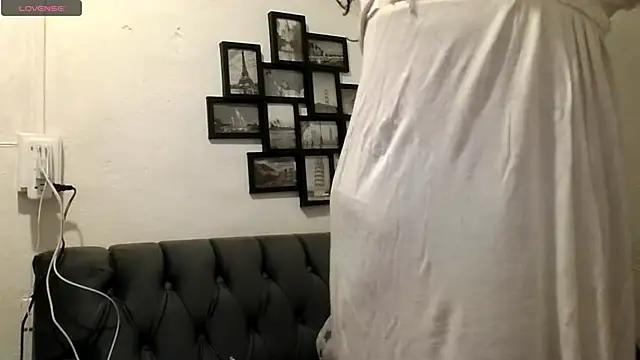 MirandaLatinaLovely online show from 11/09/25, 03:27