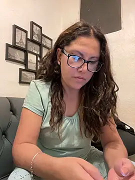 MirandaLatinaLovely online show from 11/07/25, 03:55