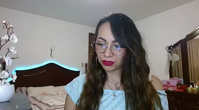 AloLovely  online show from 02/26/25, 02:52