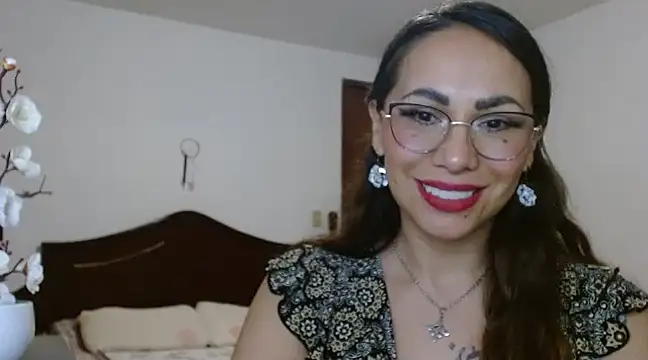 AloLovely  online show from 02/22/25, 02:50