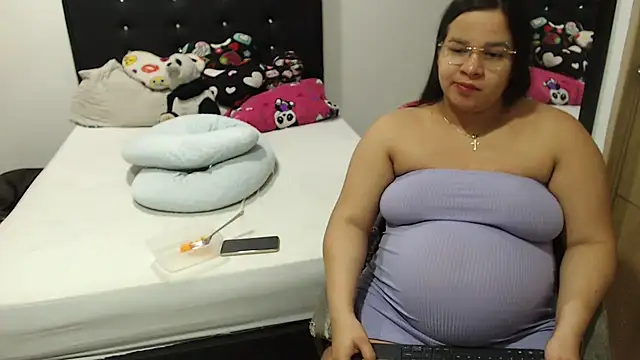 kylie switch2 online show from 11/13/25, 12:58