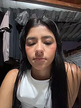 eva roseee online show from 03/16/26, 11:40