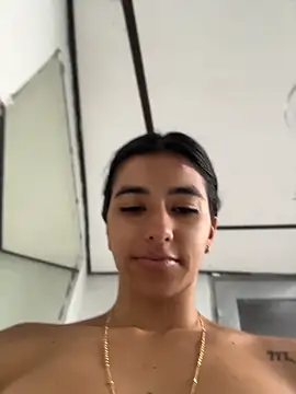 eva roseee online show from 06/04/26, 07:07