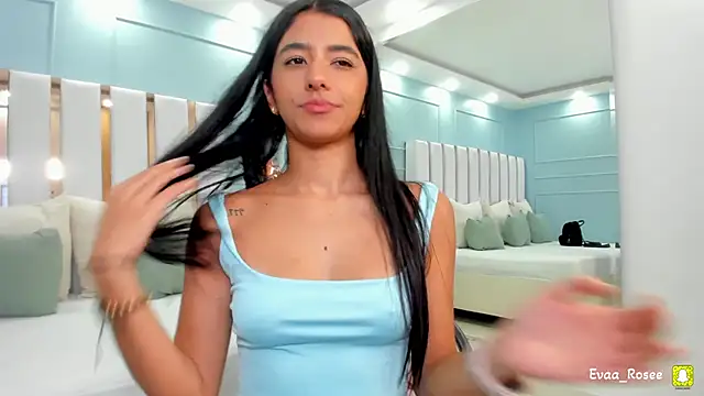 eva roseee online show from 10/23/25, 09:35