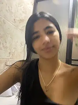 eva roseee online show from 11/20/25, 04:07