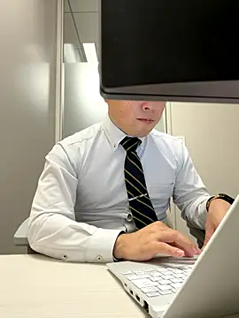 Nobu 469 online show from 10/27/25, 09:32