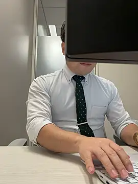 Nobu 469 online show from 11/20/25, 02:45