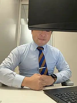 Nobu 469 online show from 12/15/25, 02:17