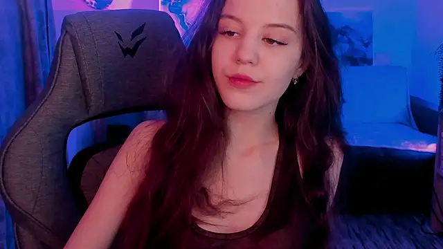 MilaStoyne online show from 11/26/25, 07:19