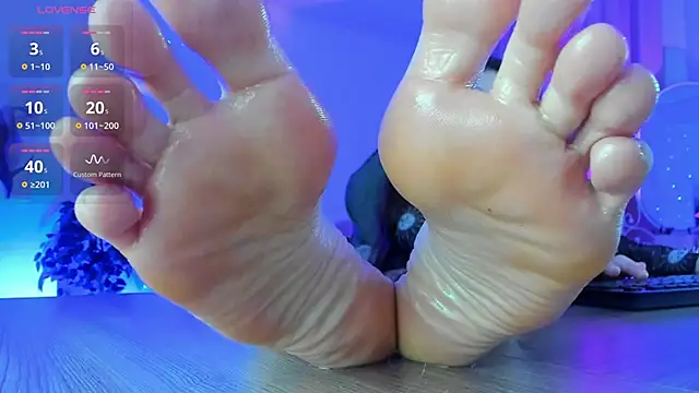 MilaStoyne online show from 03/09/26, 07:23