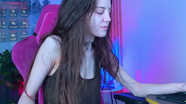 MilaStoyne online show from 02/07/26, 06:10