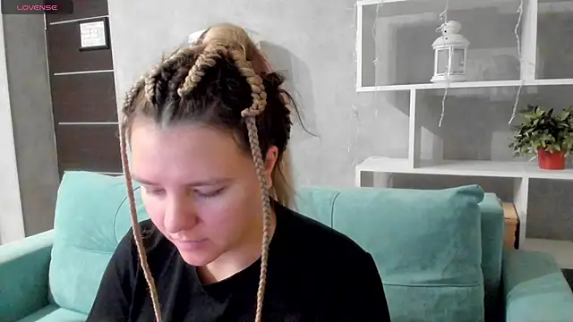 Jenny Jimmy online show from 10/31/25, 01:13