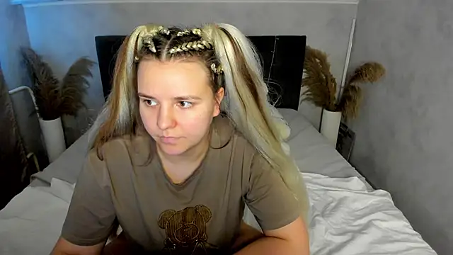 Jenny Jimmy online show from 02/20/26, 06:19