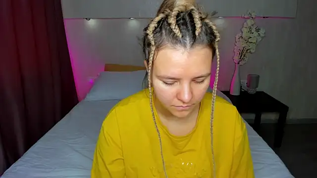 Jenny Jimmy online show from 10/26/25, 09:20