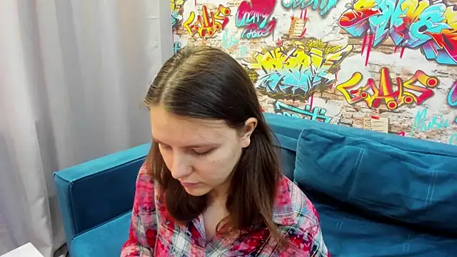 Jenny Jimmy online show from 05/18/26, 09:25