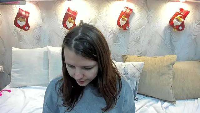 Jenny Jimmy online show from 12/22/25, 09:20