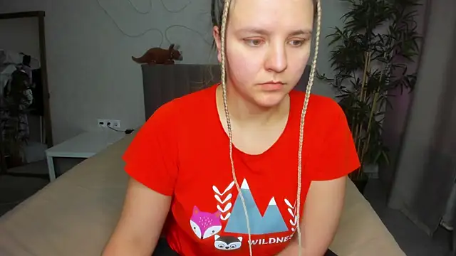 Jenny Jimmy online show from 10/24/25, 09:30