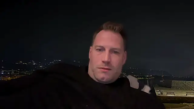 Snapshot of Christian87xxx chatting on 02/06/25, 06:02 Christian87xxx online show from 02/06/25, 06:02