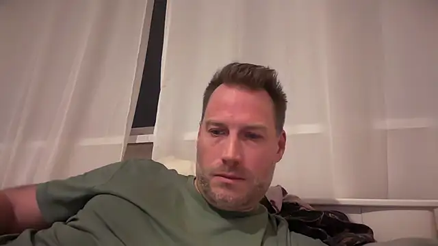 Christian87xxx online show from 12/01/25, 05:25