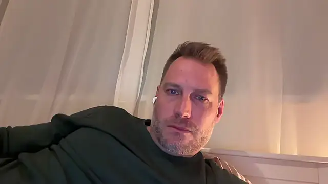 Christian87xxx online show from 11/21/25, 09:14